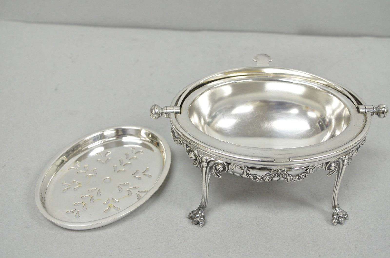 Antique English Edwardian Silver Plated Revolving Oval Serving Butter Dish