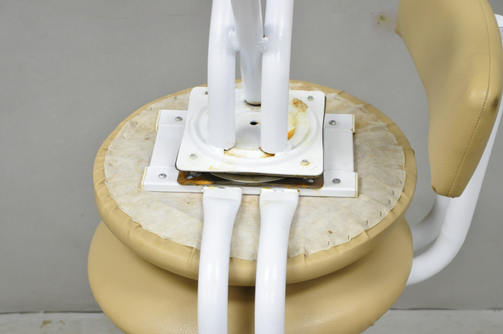 Vintage Postmodern Memphis Style White Tubular Metal Swivel Bar Stools  - a Pair