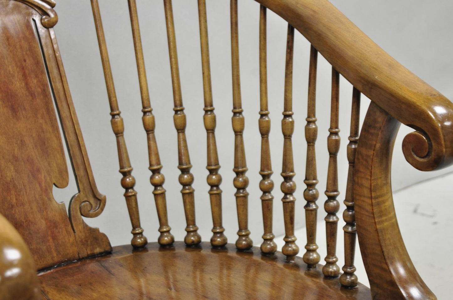 Antique American Victorian Carved Walnut Spindle Back Rocker Rocking Chair