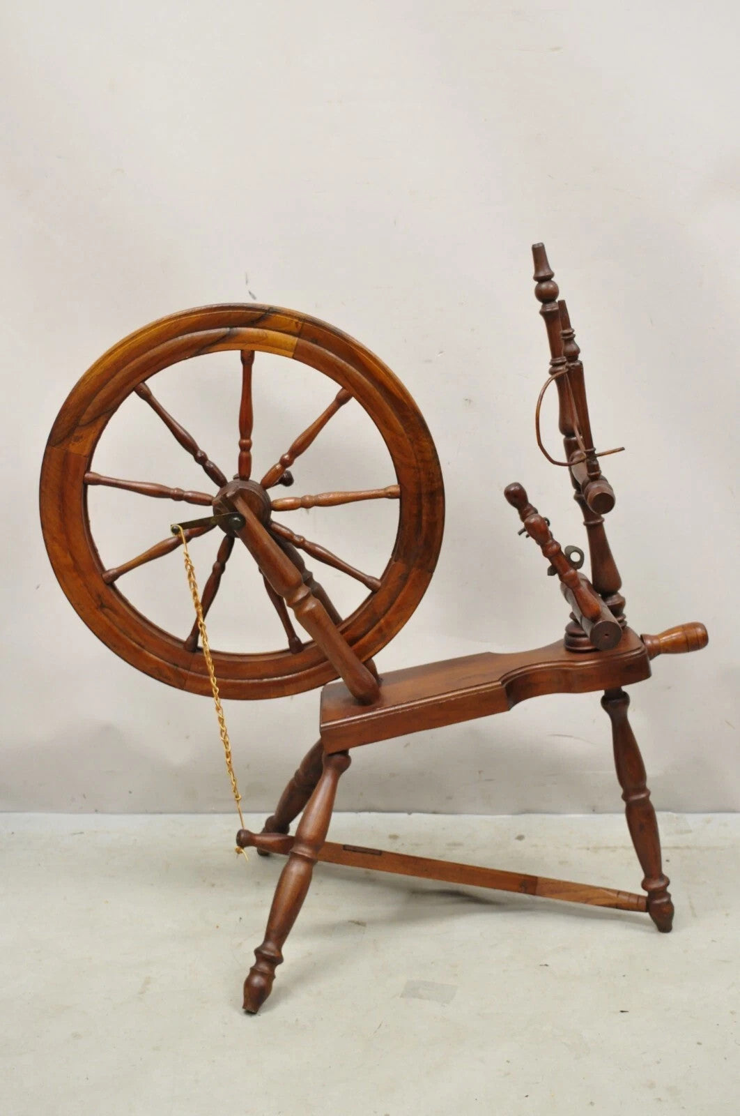 Antique Canadian Country Primitive Pine Wood Colonial Wooden Spinning Wheel