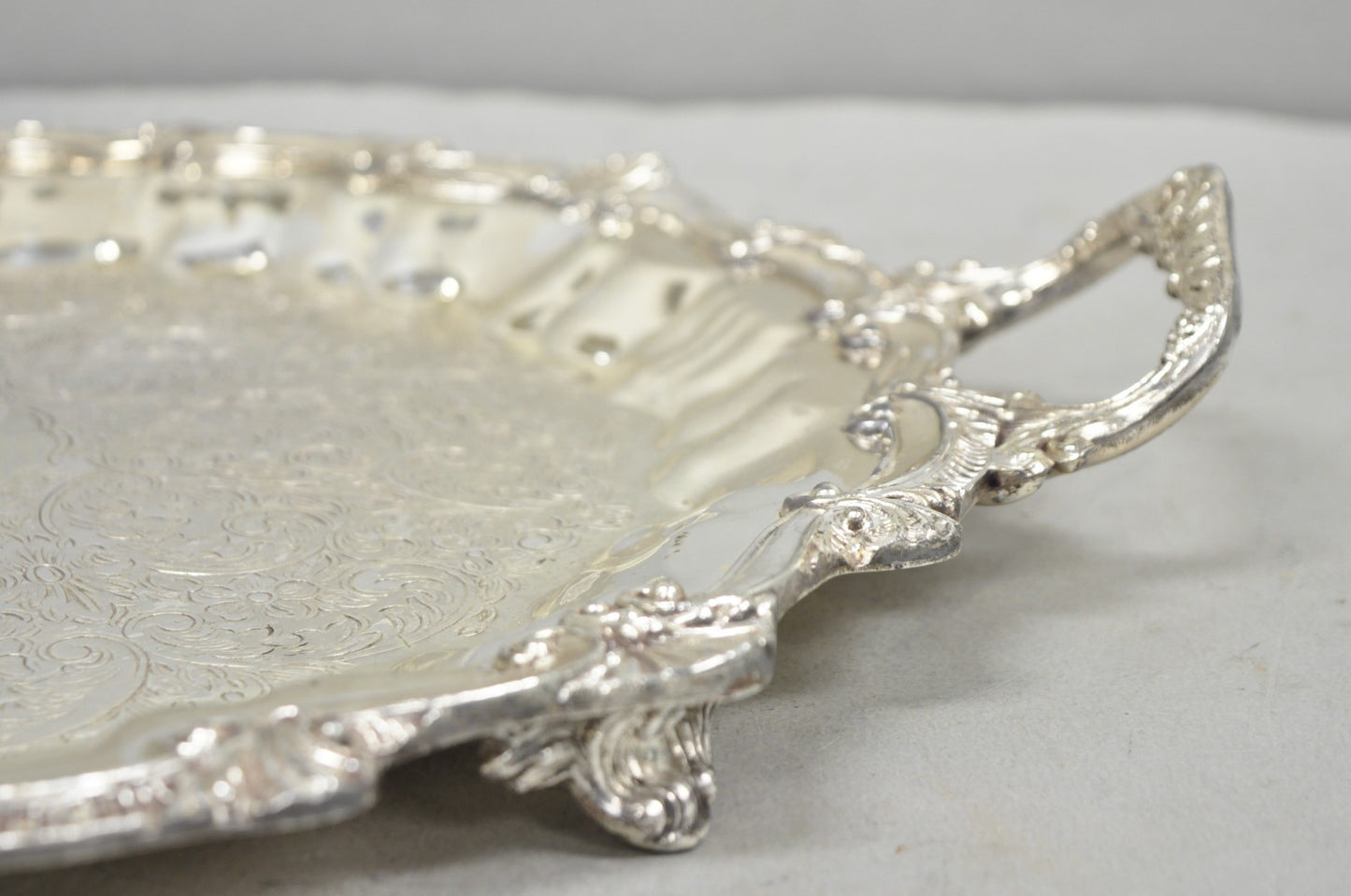 Vintage Victorian Silver Plated Round Scalloped Twin Handle Bar Serving Tray