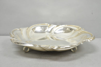 Vintage Caravelle Victorian Style Silver Plated Scalloped Serving Dish Bowl