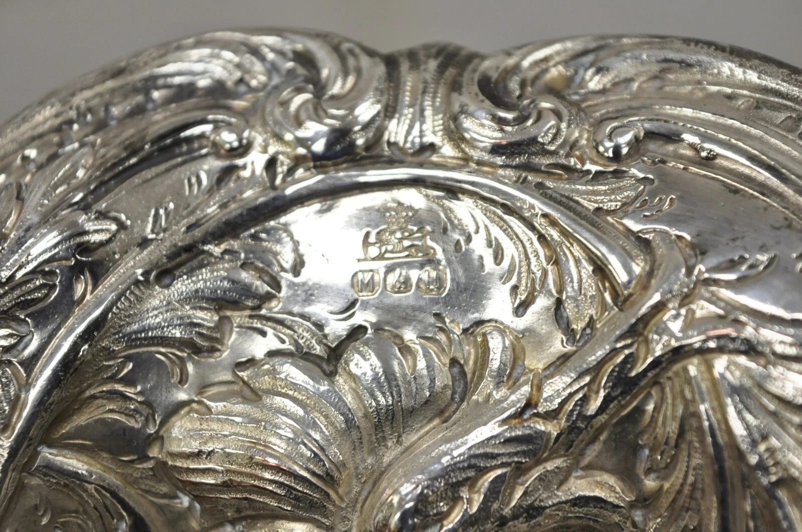 M&H English Victorian Art Nouveau Silver Plated Floral Repousse Fruit Bowls Pair