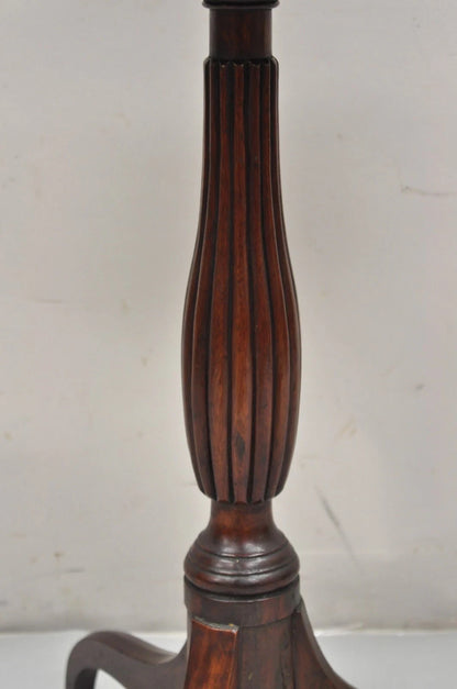 Antique American Sheraton Mahogany Tilt Top Side Tea Table Candle Stand