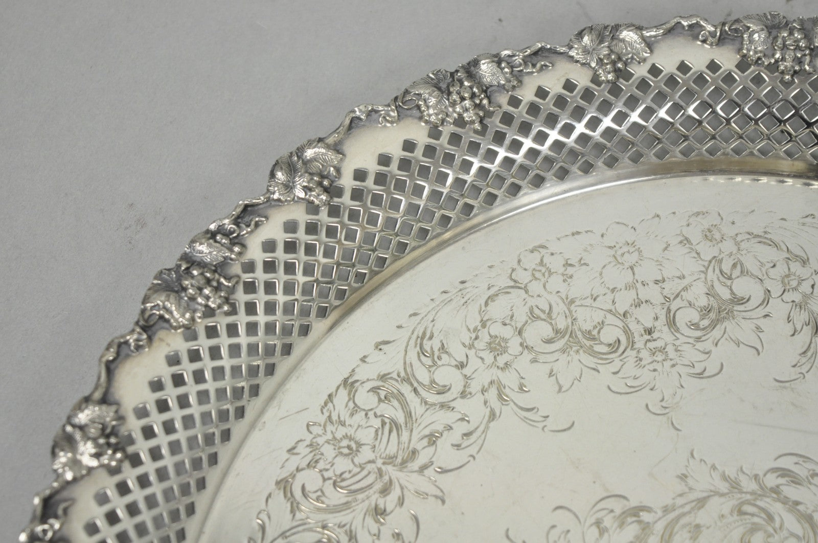 Vintage EG Webster & Son Silver Plated Grapevine Round Bar Serving Platter Tray