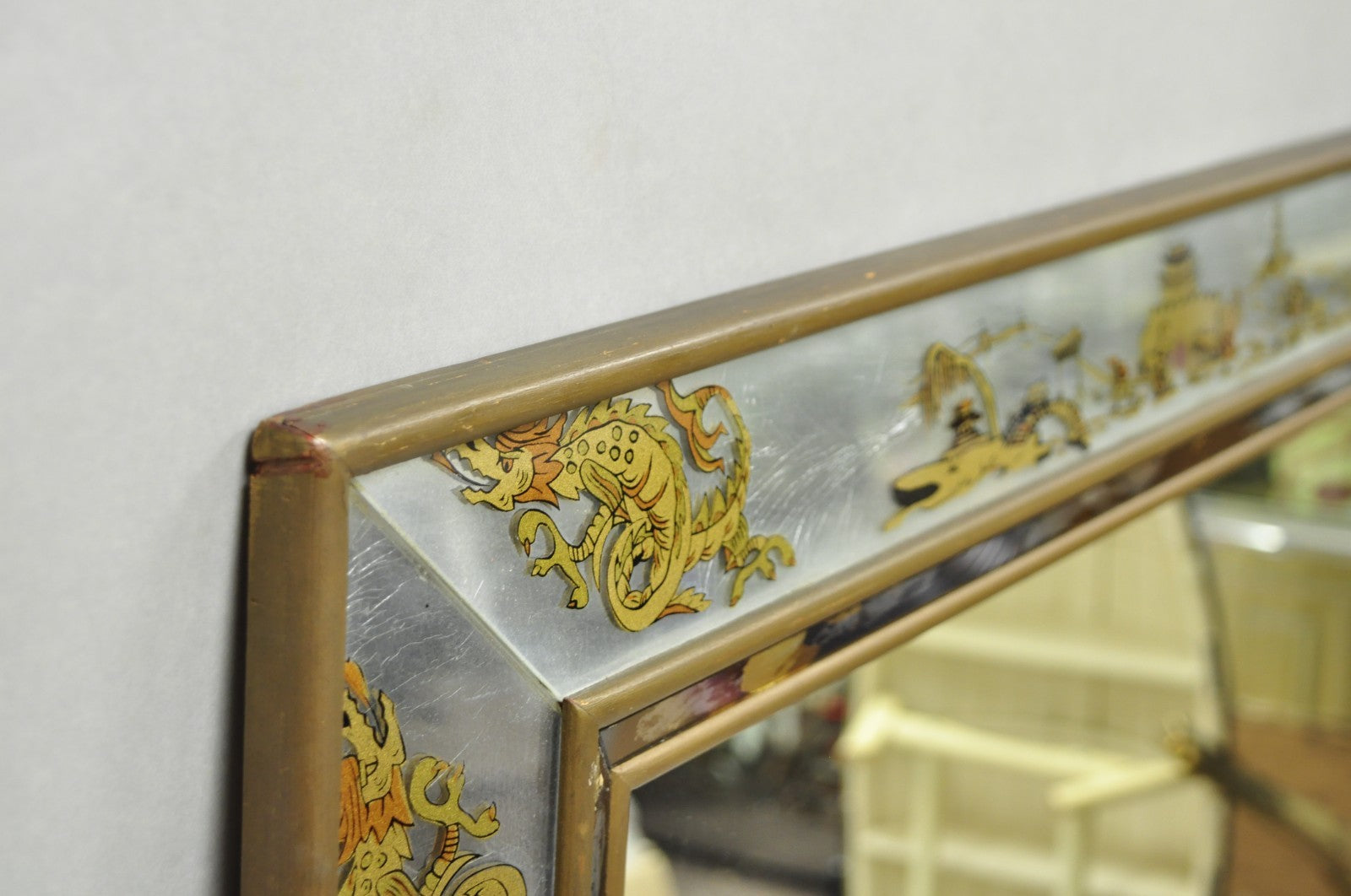 Vintage Chinoiserie Figural Eglomise Reverse Painted Oriental Wall Mirror