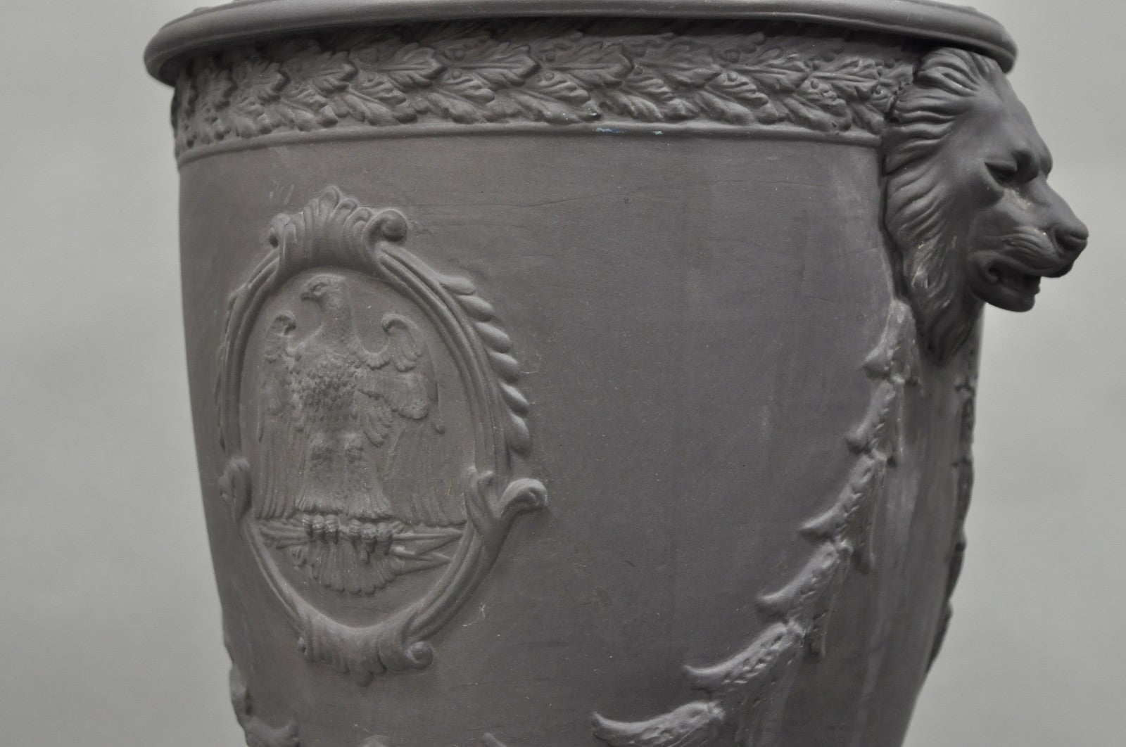 Warren Kessler French Neoclassical Empire Black Basalt Large Urn Table Lamp