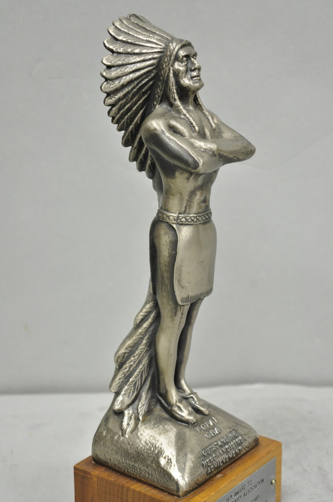 Vintage 1970s POPAI OMA Store Display Award Trophy Native American Chief Figure