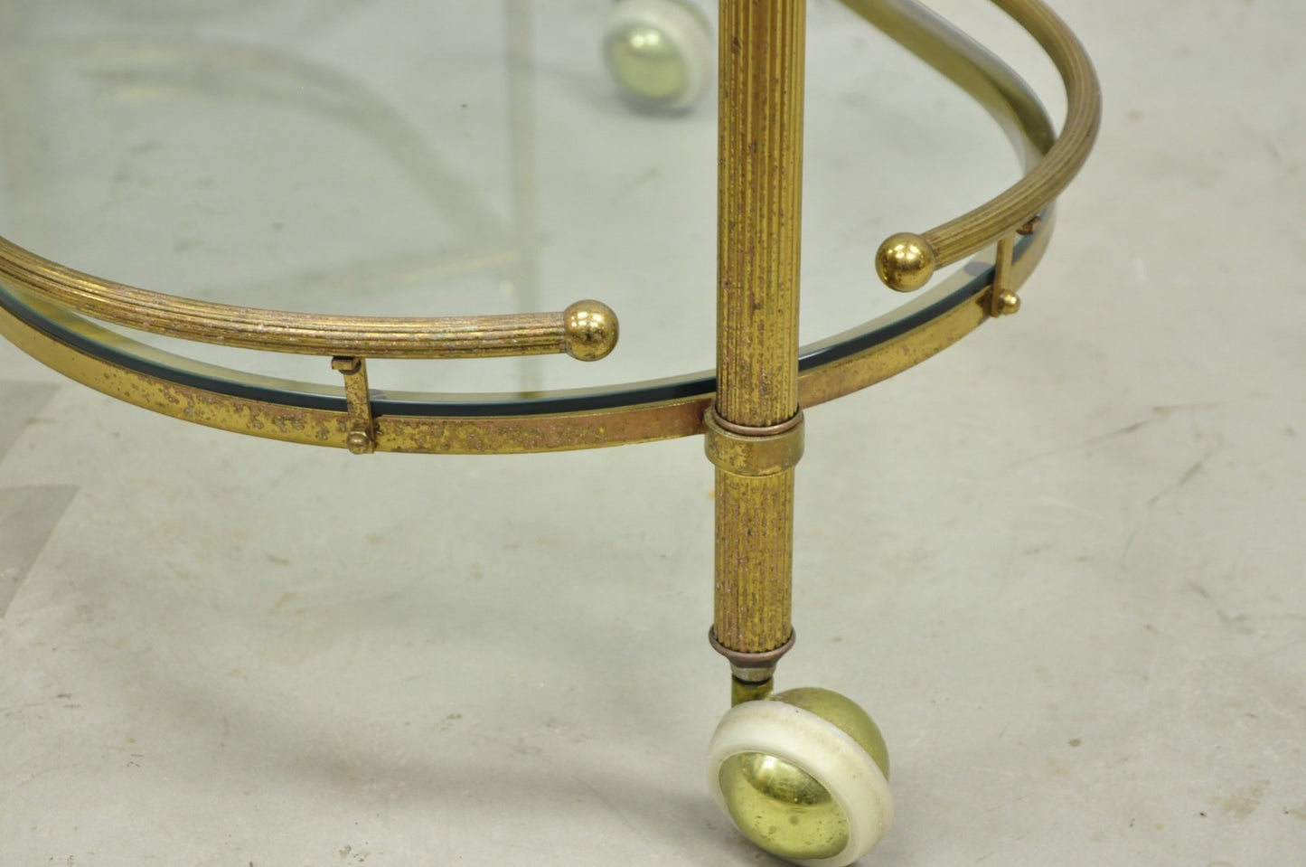 Vintage Mid Century Modern Brass 3 Tier Oval Frame Rolling Bar Cart Server Table