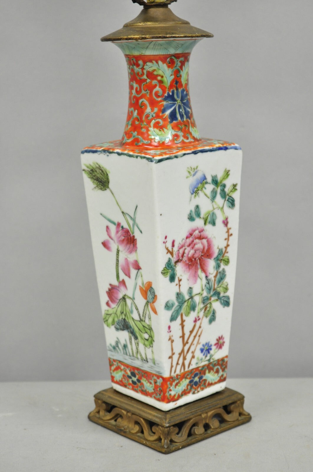 Antique Chinese Porcelain Orange Hand Painted Flower Small Boudoir Table Lamp