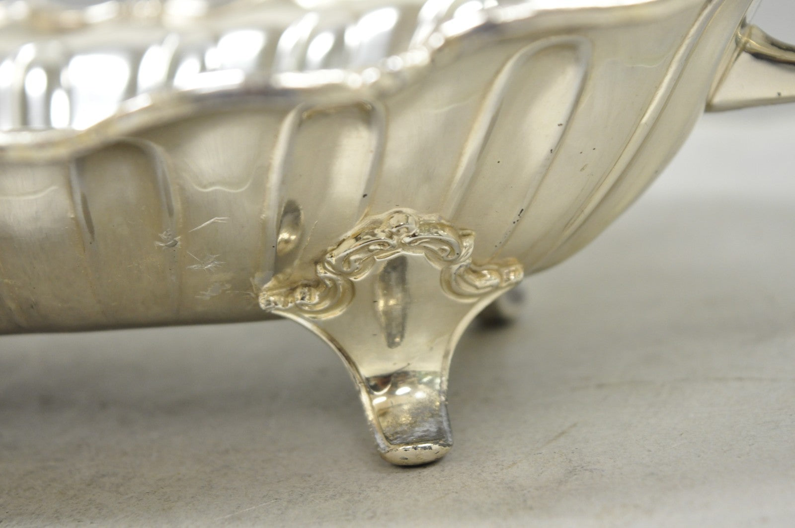 Vintage FB Rogers Victorian Silver Plated Scalloped Centerpiece Fruit Bowl