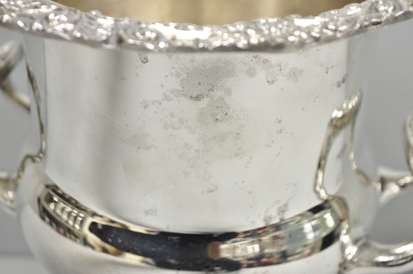 Vintage Victorian Silver Plated Trophy Cup Urn Champagne Chiller Bar Ice Bucket