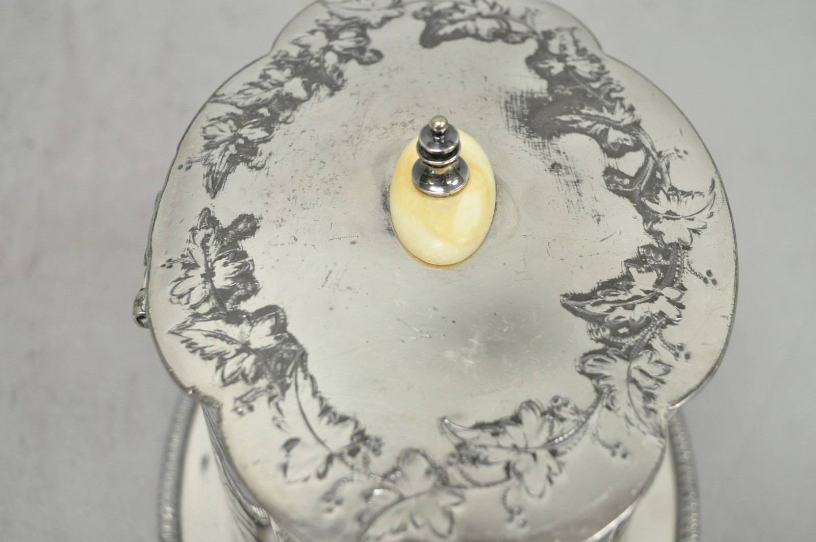 Antique Victorian Silver Plated Etched Footed Hinged Biscuit Barrel Jar on Stand