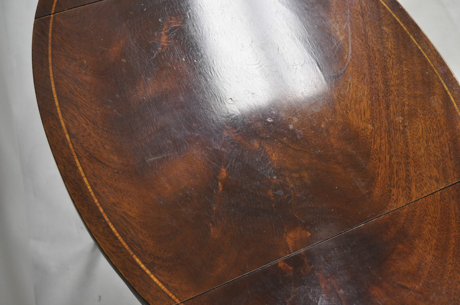 Vintage Beacon Hill Federal Small Mahogany Dropleaf Pembroke End Tables - a Pair