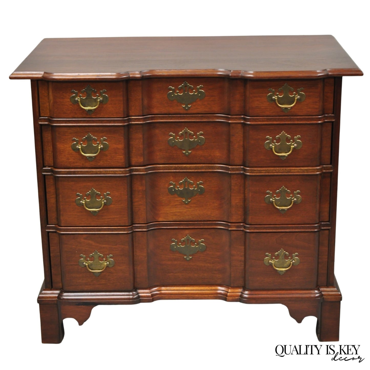 Vintage Chippendale Style Solid Mahogany Block Front Bachelor Chest of Drawers
