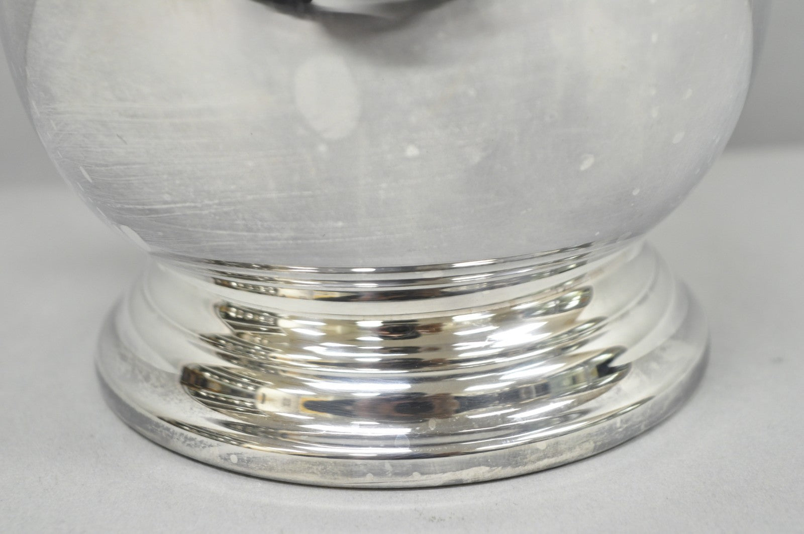Vintage Reed & Barton 1969 Silver Plated 3.25 Pt. Bulbous Water Pitcher