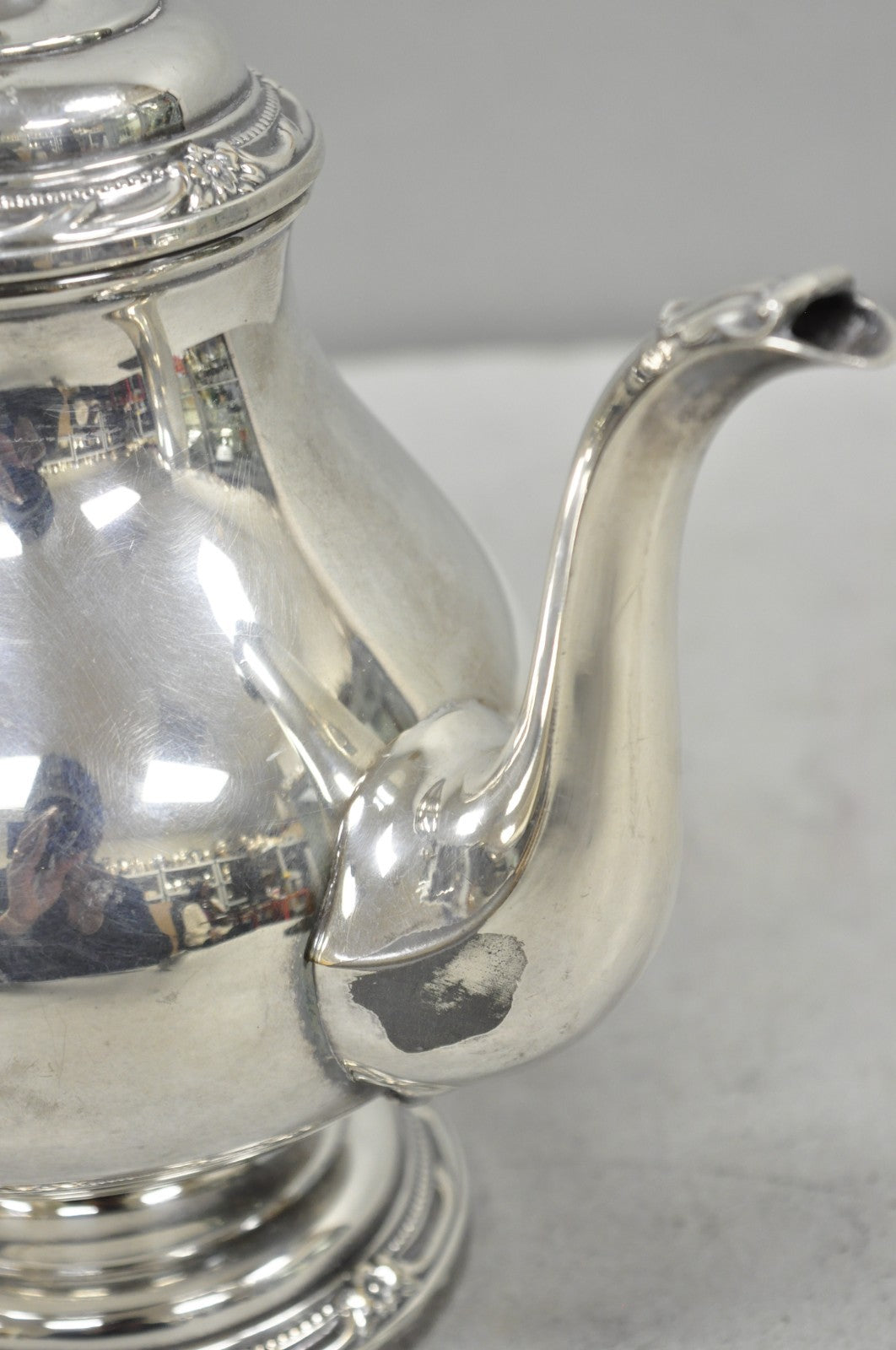 Vintage Rogers Bros Remembrance 9802 Victorian Silver Plated Teapot Tea Kettle