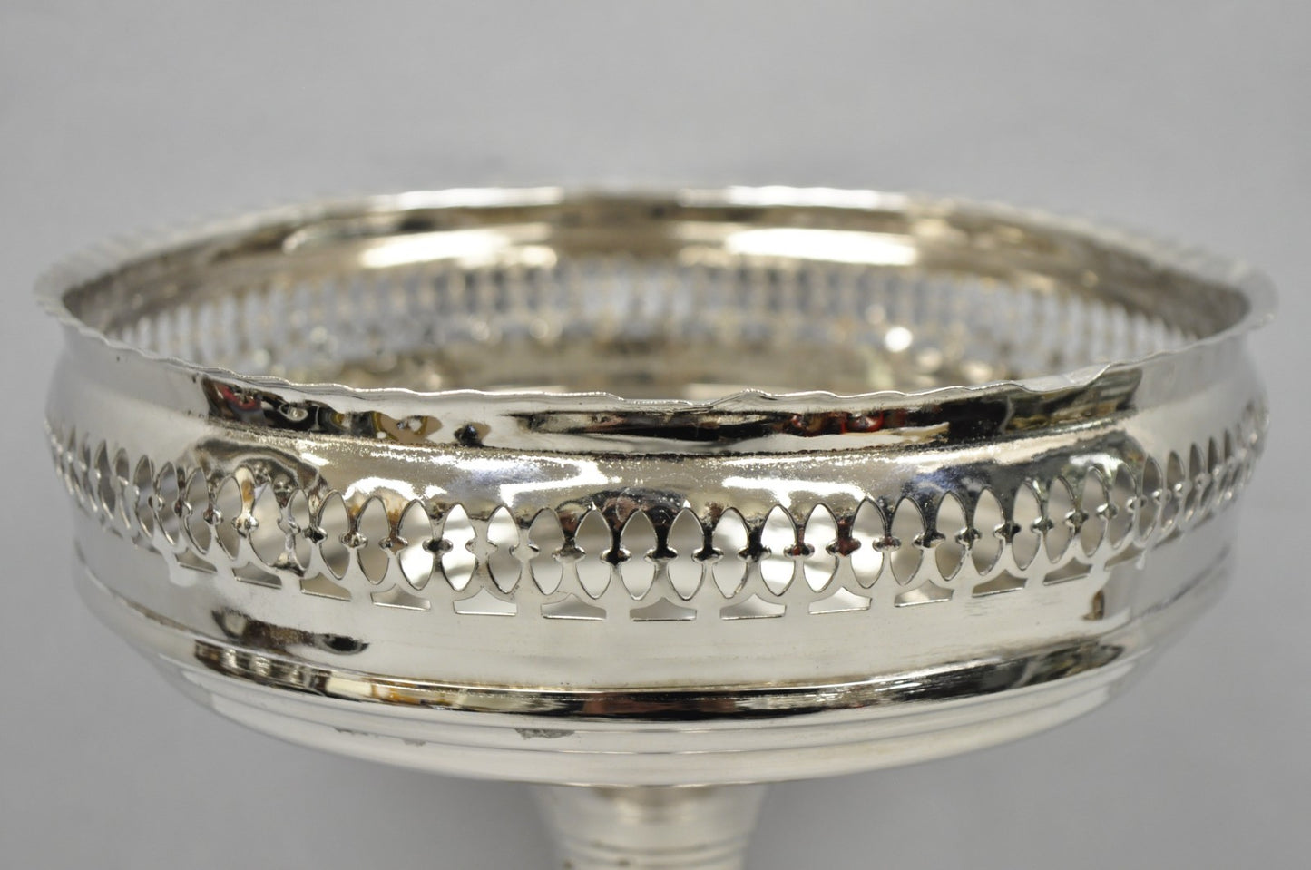 Vintage Hollywood Regency Style Silver Plated "Crown" Pedestal Candy Dish Bowl