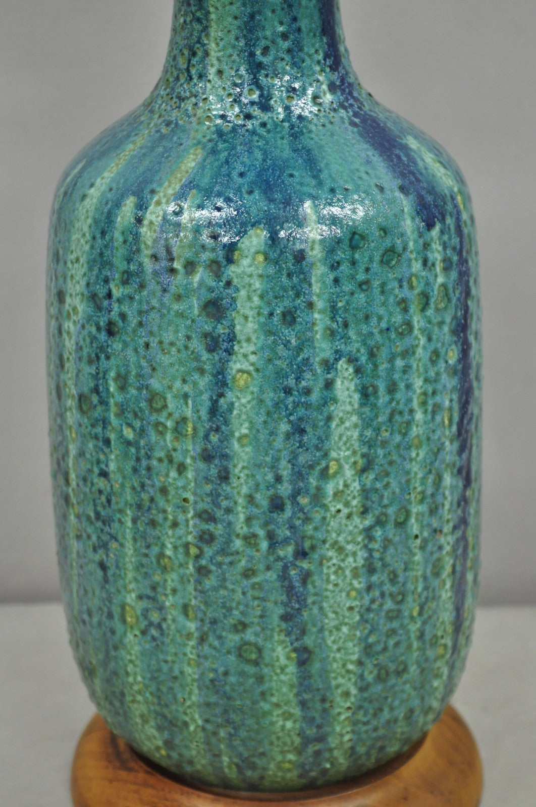 Vintage Mid Century Modern Turquoise Blue Ceramic Drip Glazed Pottery Table Lamp