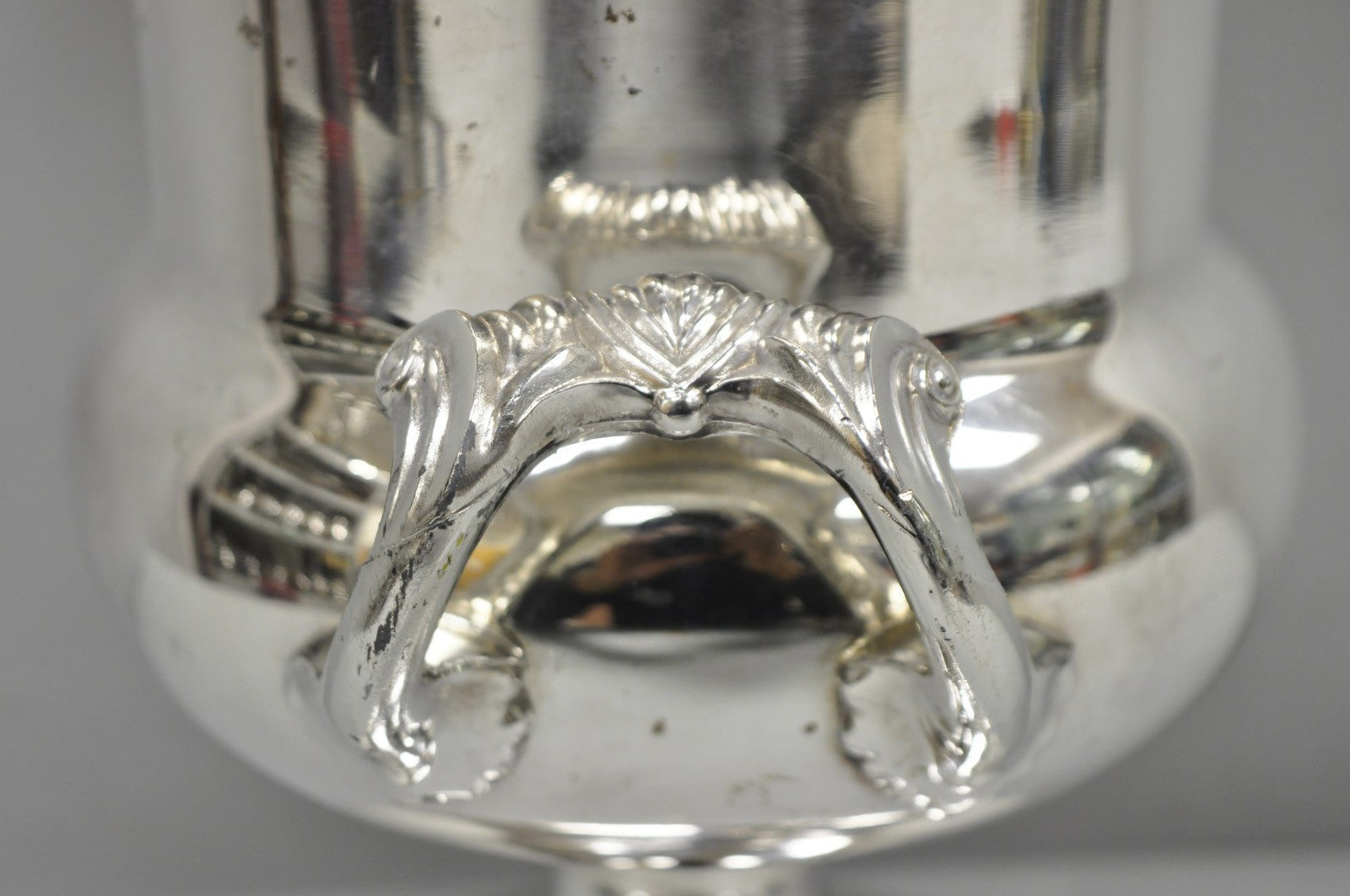 Vintage Towle Silver Plated Trophy Cup Urn Champagne Chiller Bar Ice Bucket