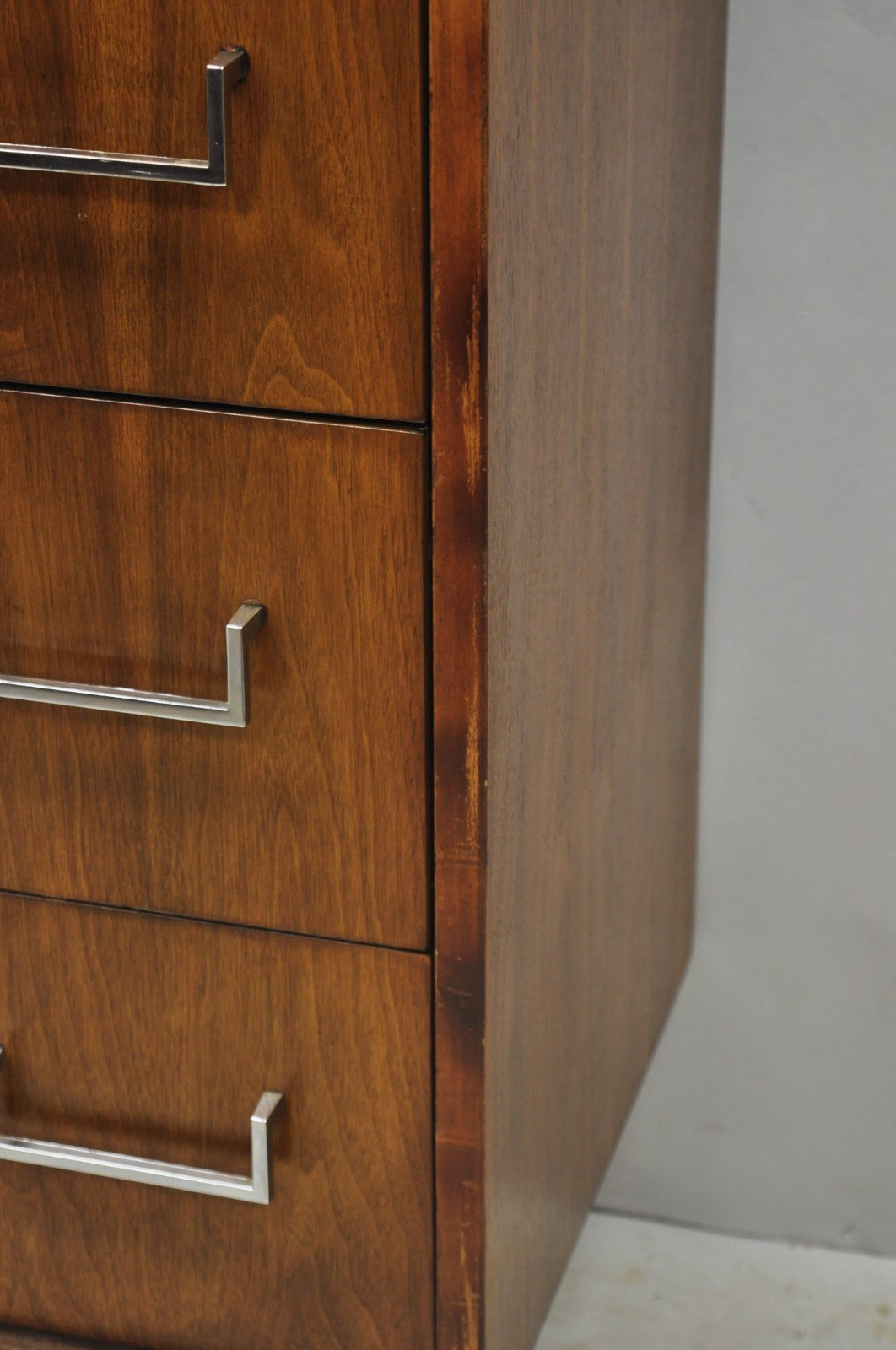 Vintage Mid Century Modern Walnut Veneer 4 Drawer Chrome Pull Tall Chest Dresser