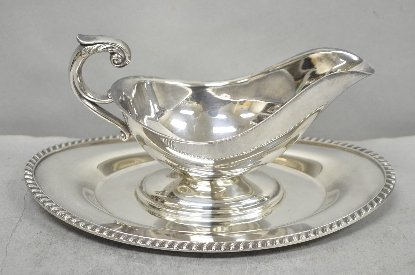 Vintage Crescent Victorian Silver Plated Gravy Sauce Boat on Attached Dish Plate