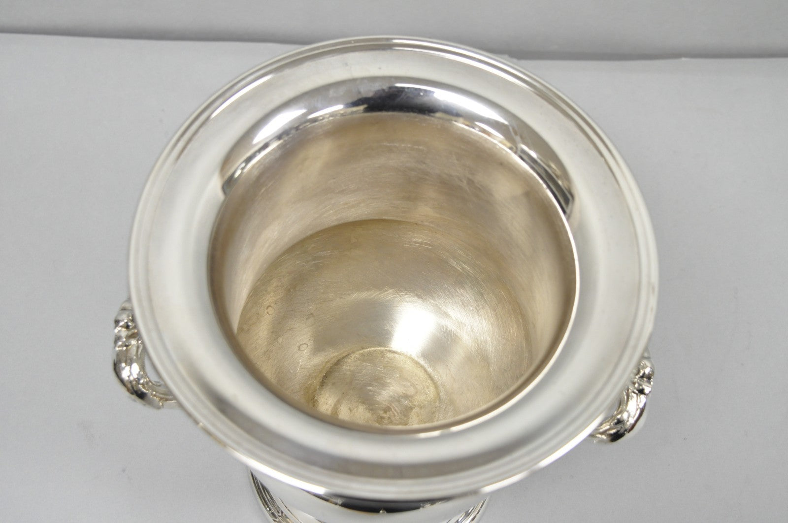 Vintage Newport Gorham Silver Plated Trophy Cup Urn Champagne Chiller Ice Bucket