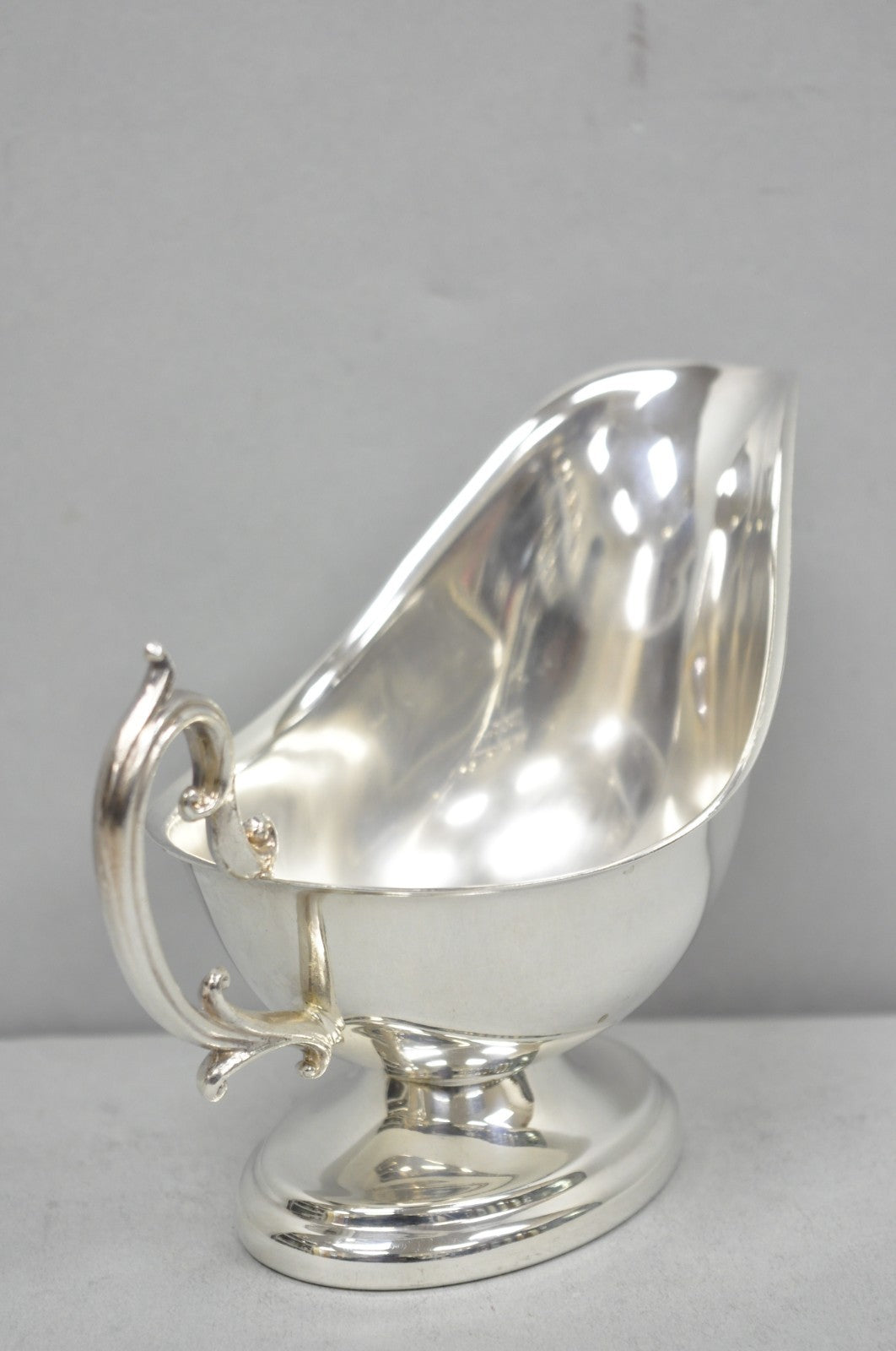 Vintage English Regency Style Silver Plated Gravy Sauce Boat with Handle