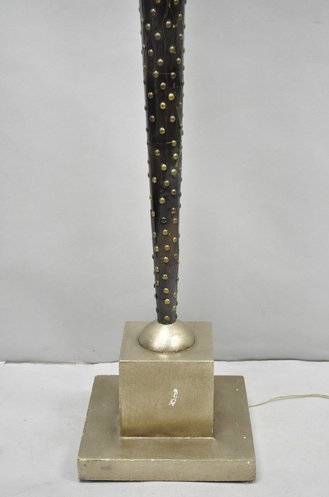 Vintage Leeazanne Postmodern Art Deco Style Metal Tapered Skyscraper Floor Lamp