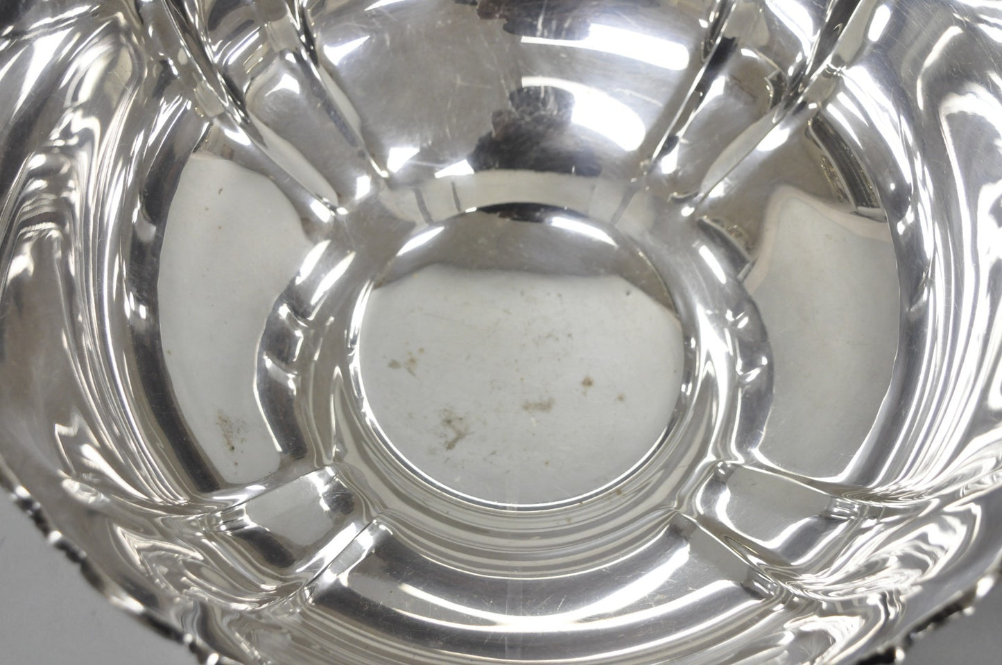 Vintage Baroque by Wallace 252 & 253 Silver Plated Punch Bowl Set w/ 10 Cups