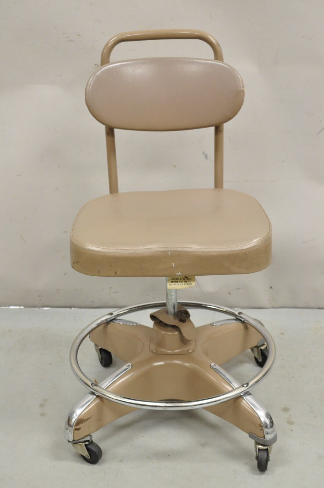 Vintage Cosco Globe Wernicke Art Deo Propeller Base Tanker Office Desk Chair