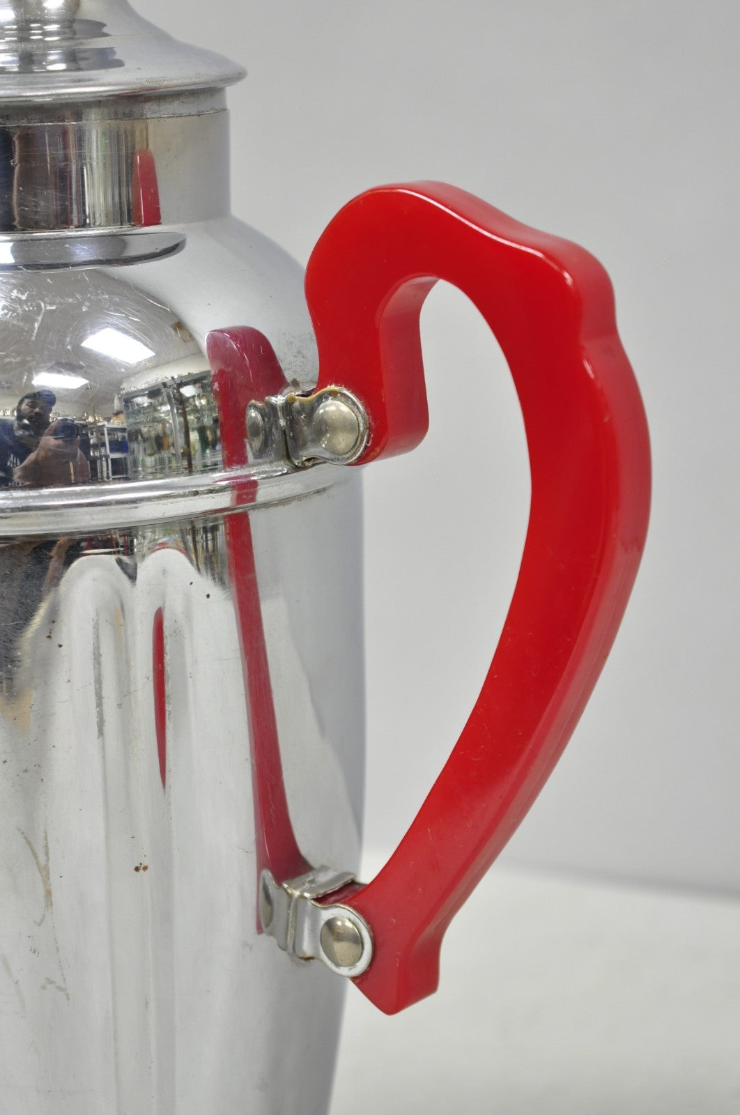 Vintage Art Deco Chrome Cocktail Martini Shaker Red Bakelite Handle by Chromium