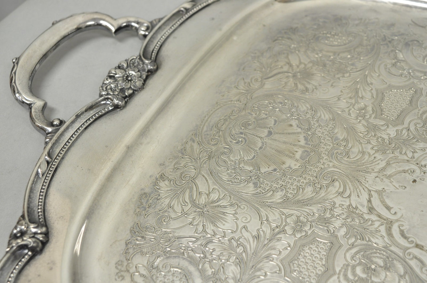Vintage 1847 Rogers Bros "Remembrance" 9898 Silver Plated Serving Platter Tray