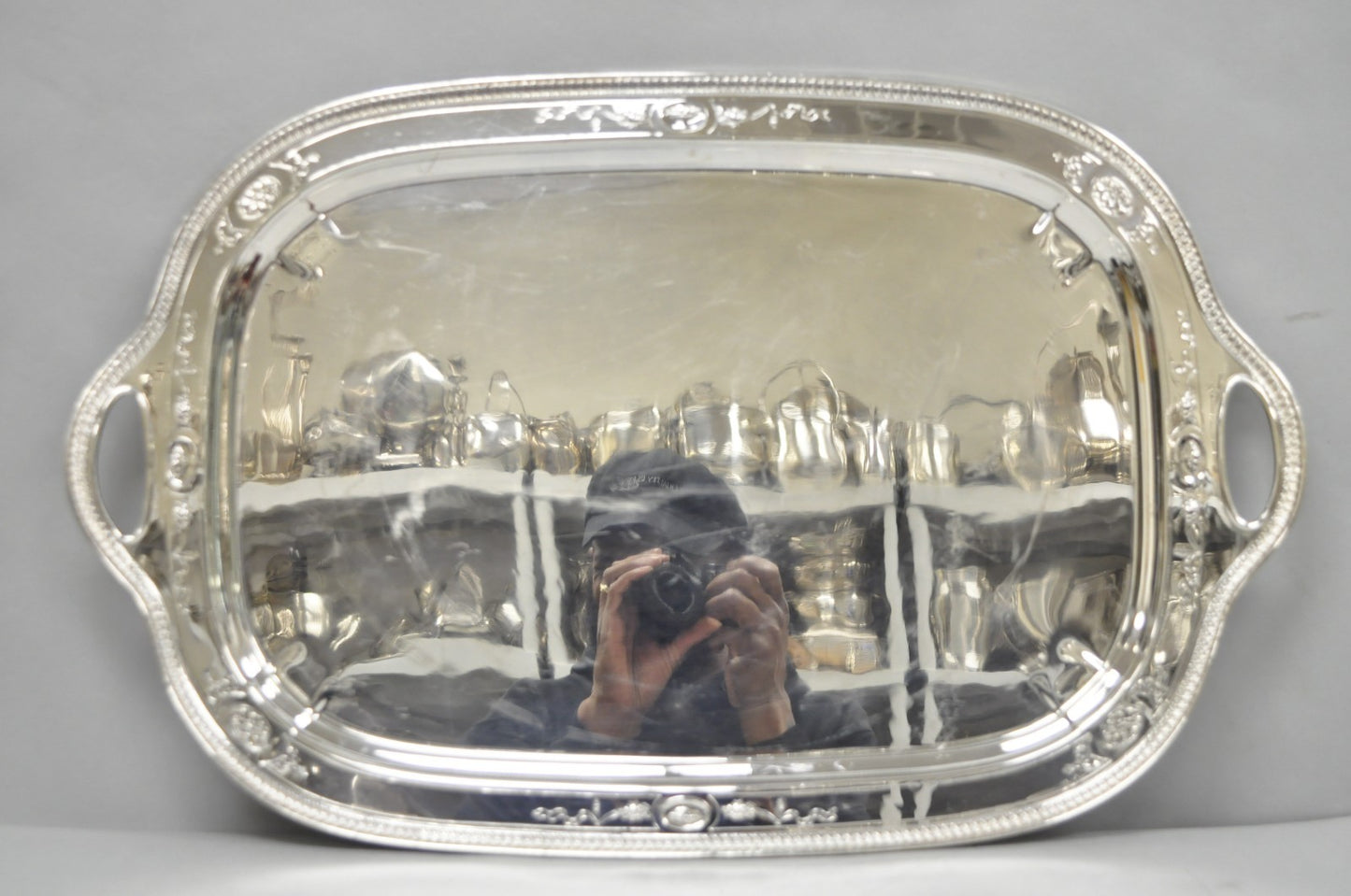 Antique Reed & Barton 04072 English Edwardian Silver Plater Serving Platter Tray