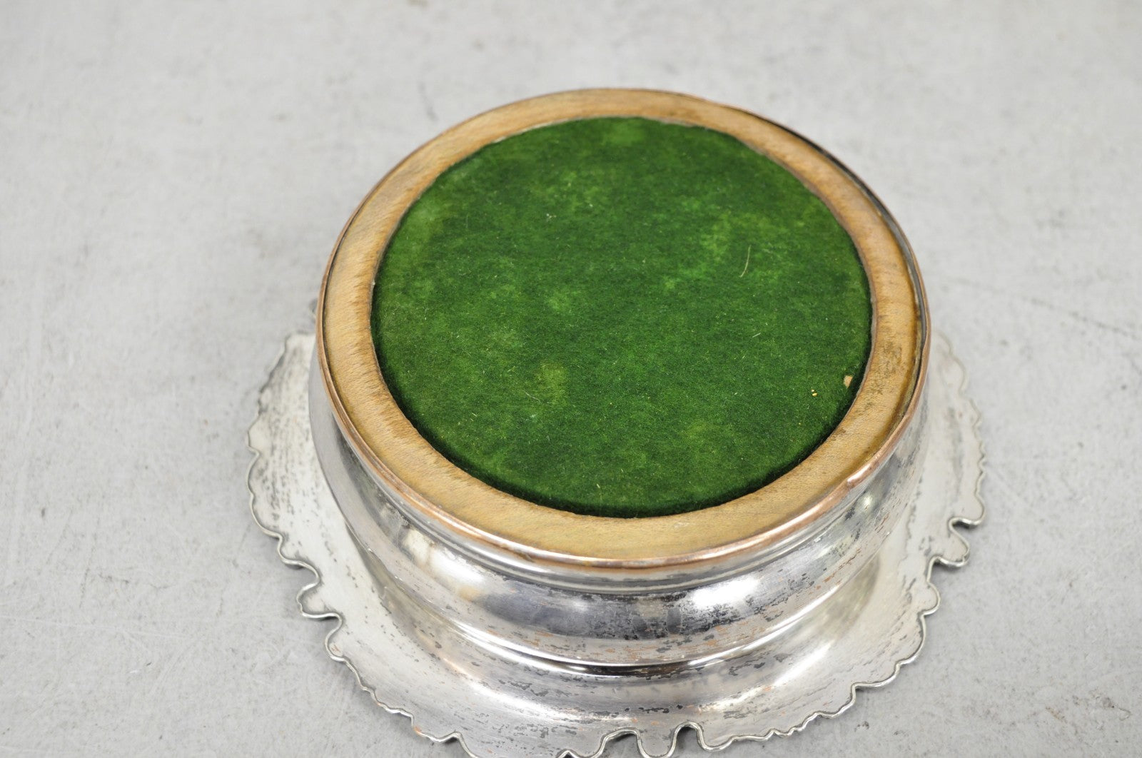 Antique English Victorian Silver Plated Floral Mahogany Bar Wine Bottle Coaster