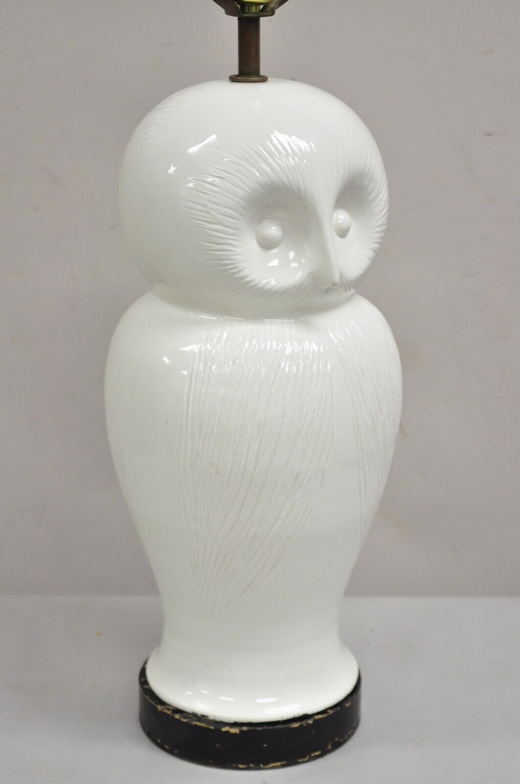 Vintage Mid Century Modern White Ceramic Porcelain Owl Form Table Lamp