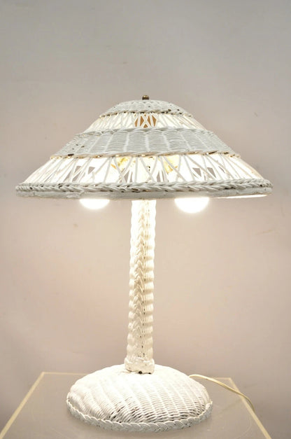 Antique Heywood Wakefield Arts & Crafts White Wicker Table Lamp With Shade