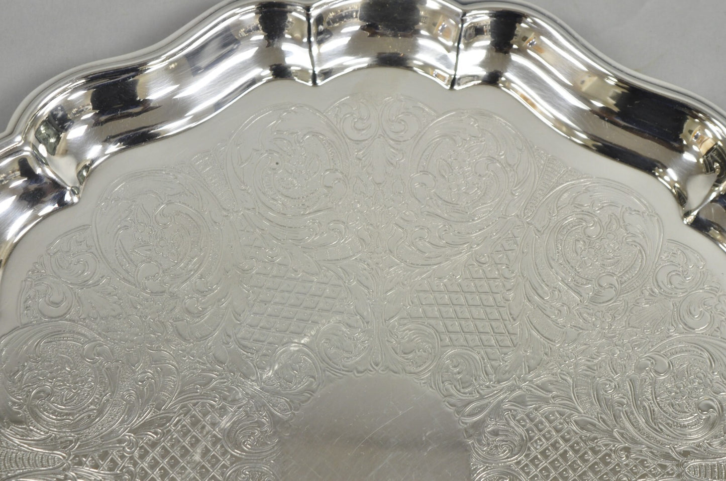 Vintage Sheridan Victorian Silver Plated Footed Round Serving Platter Bar Tray