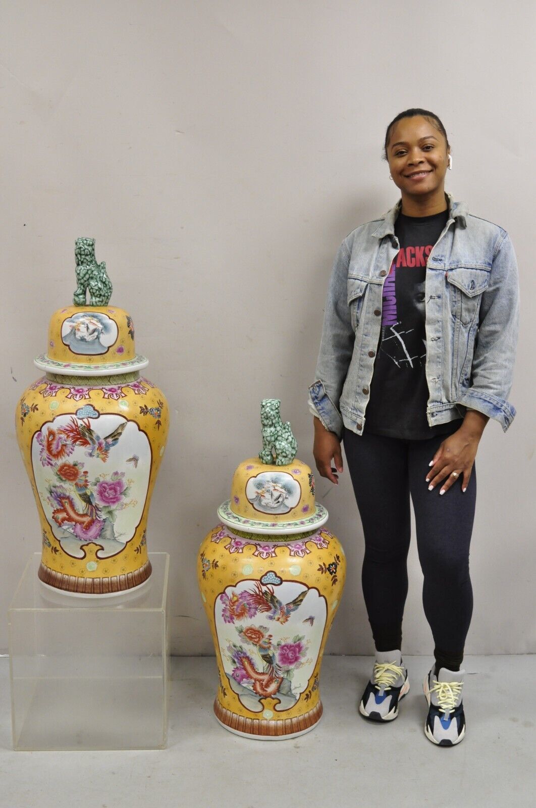 Vintage Chinese Porcelain Large Foo Dog Covered Temple Jar Ginger Jars - a Pair