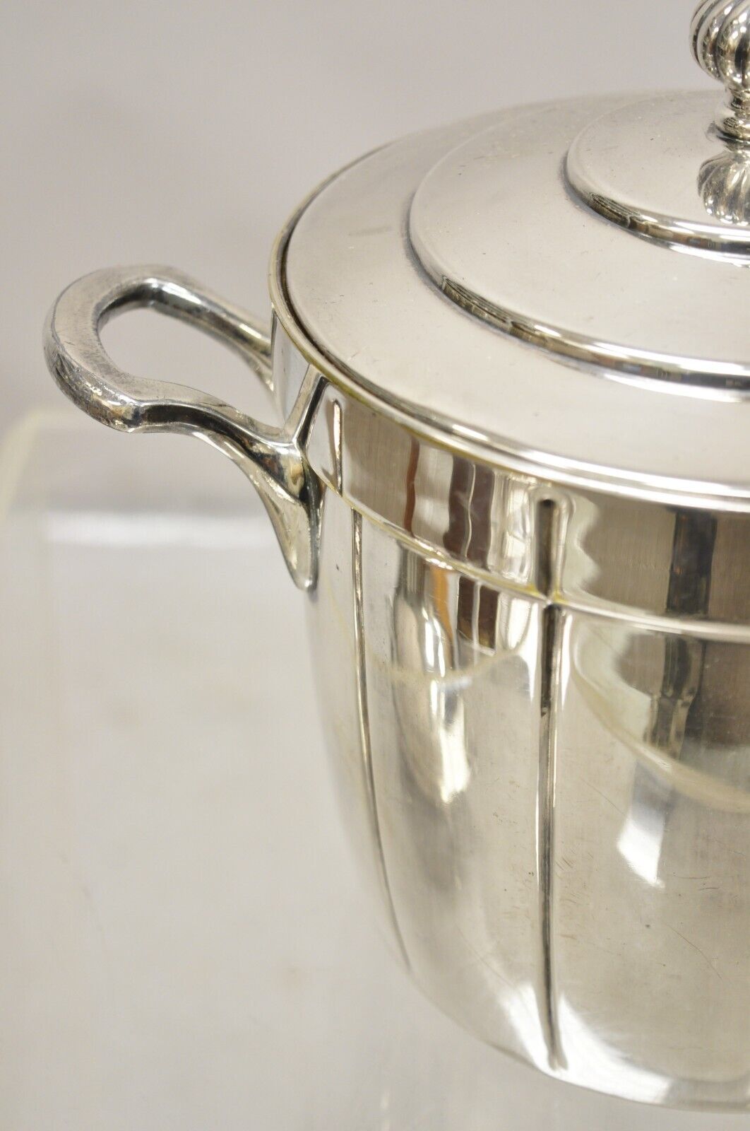 Vintage Manning-Bowman & Co Modern Silver Plated Lidded Ice Bucket