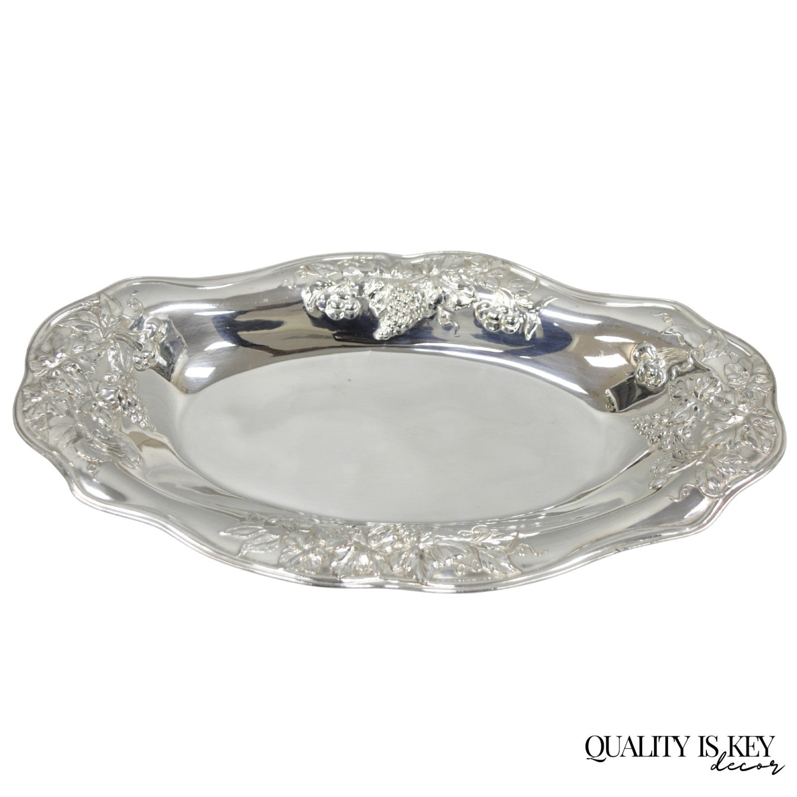 Superior Silver Grapevine Repousse Silver Plated Bread Plate Tray Trinket Dish