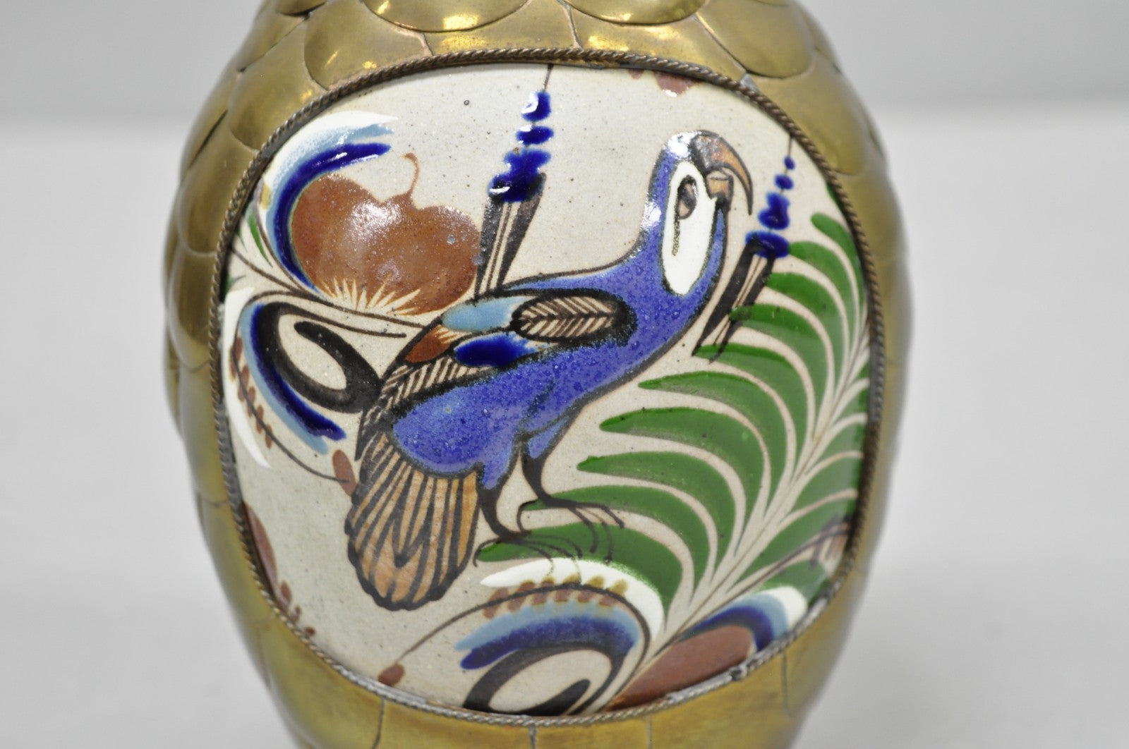 Mateos Mexico Tonala Pottery Mid Century Modern Brass Peacock Feather 7" Vase