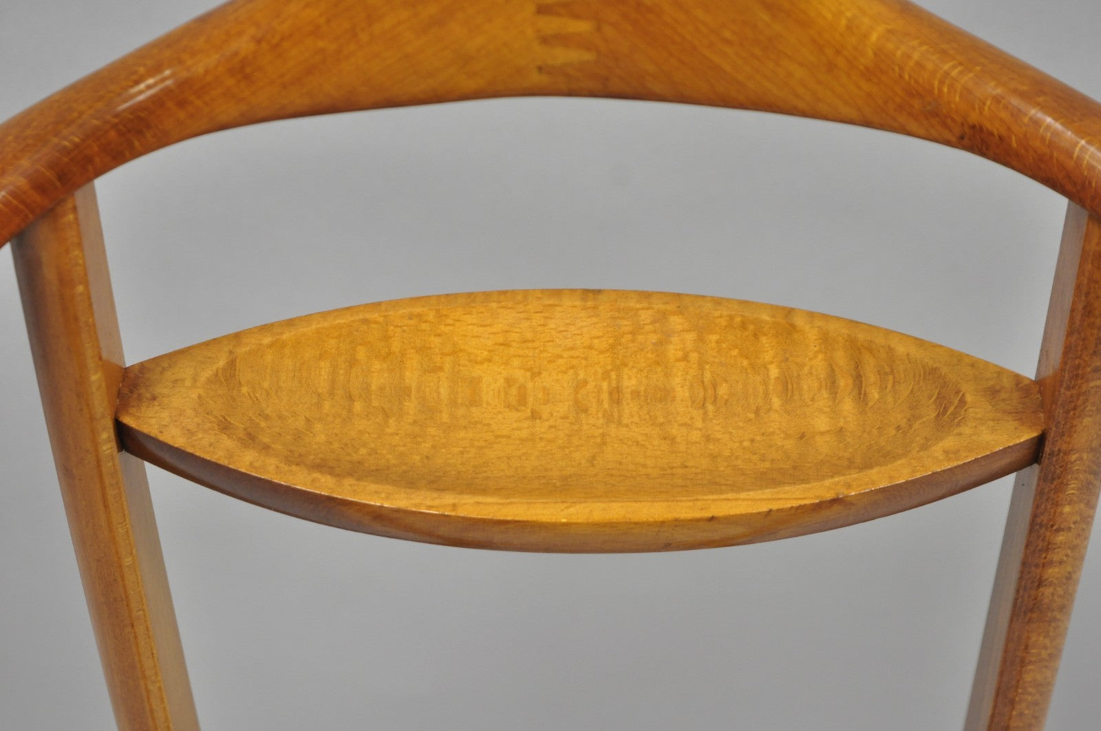 Vintage Fratelli Reguitti Italian Beech Wood 2 Tier Gentleman's Clothing Valet