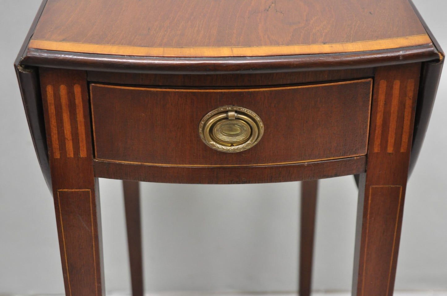 Antique Federal Mahogany Satinwood Inlay Narrow Dropleaf Pembroke Side Table