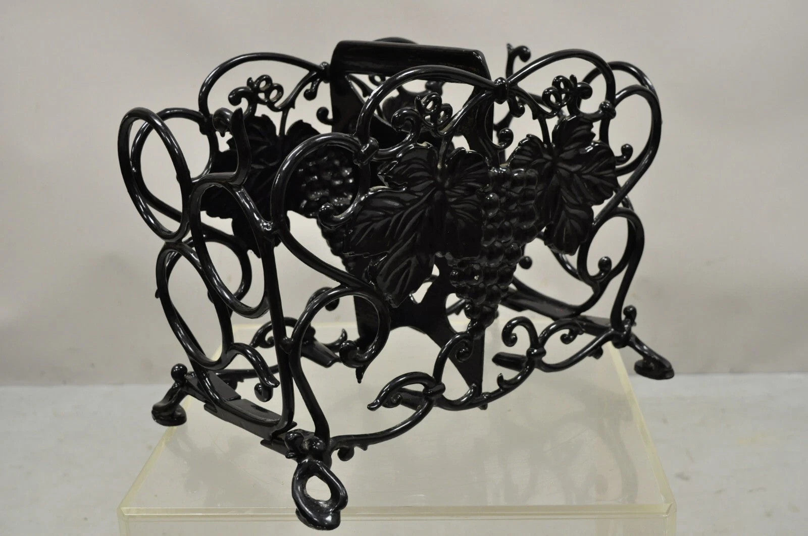 Vintage Victorian Style Black Cast Iron 6 Wine Bottle Rack Holder with Grapes