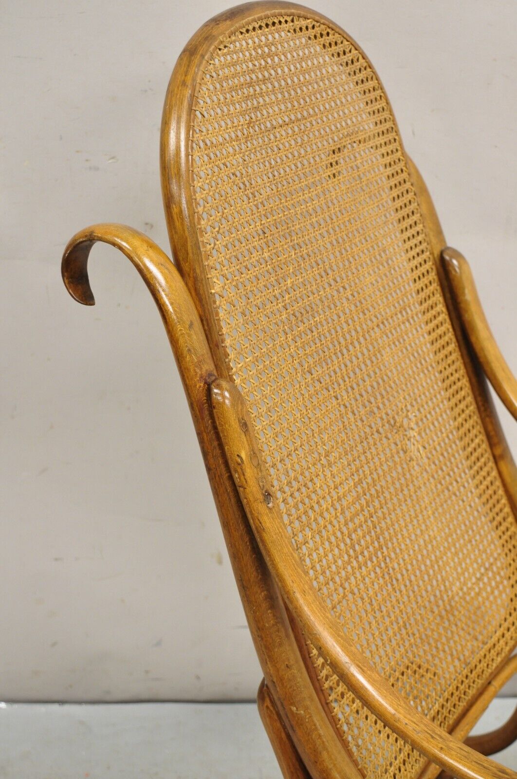 Vintage Michael Thonet Style Oak Cane Rattan Bentwood Rocking Chair Rocker