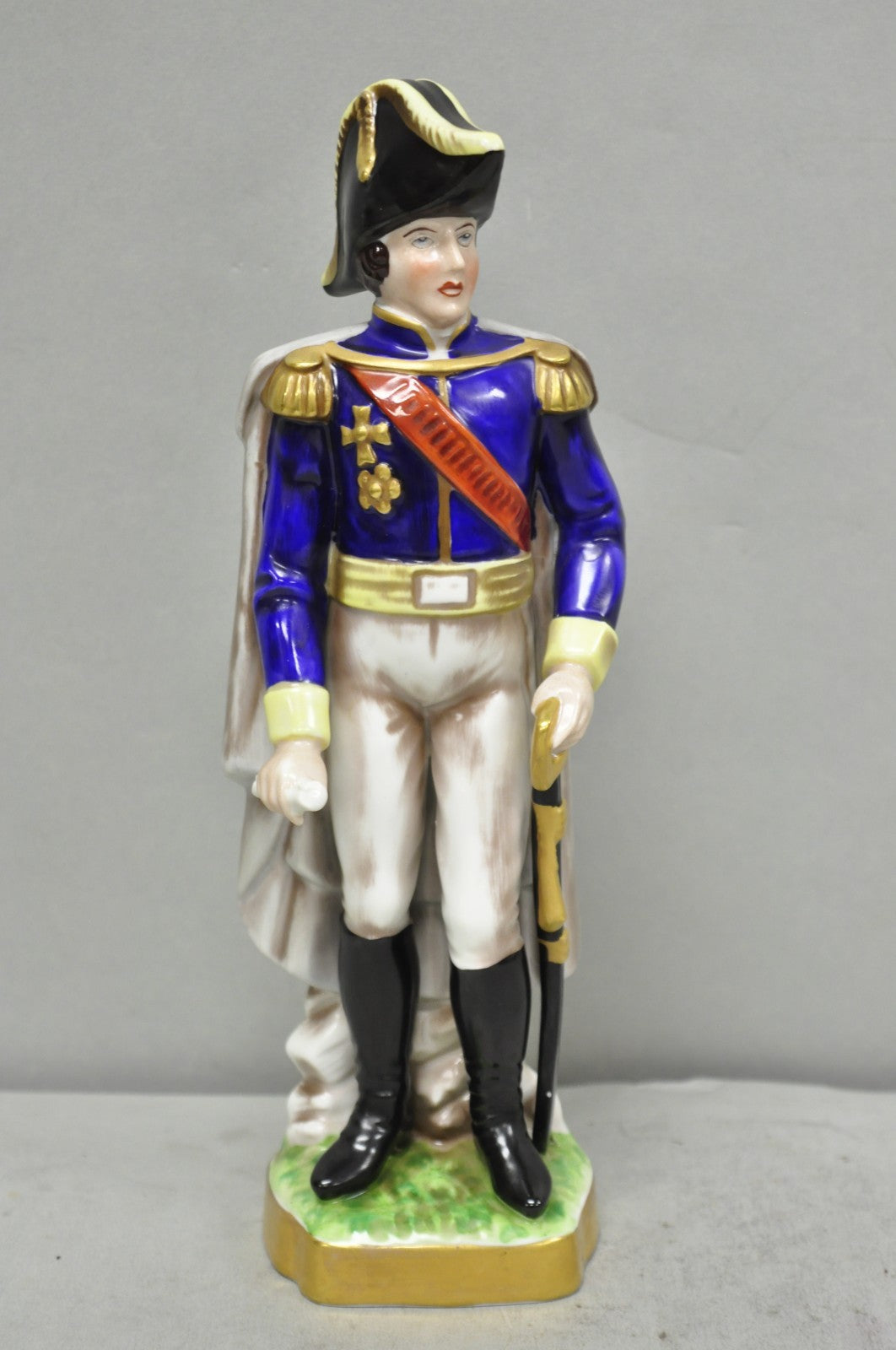Vintage Capodimonte Italian Porcelain Napoleonic General Figurine Statue 7282- A