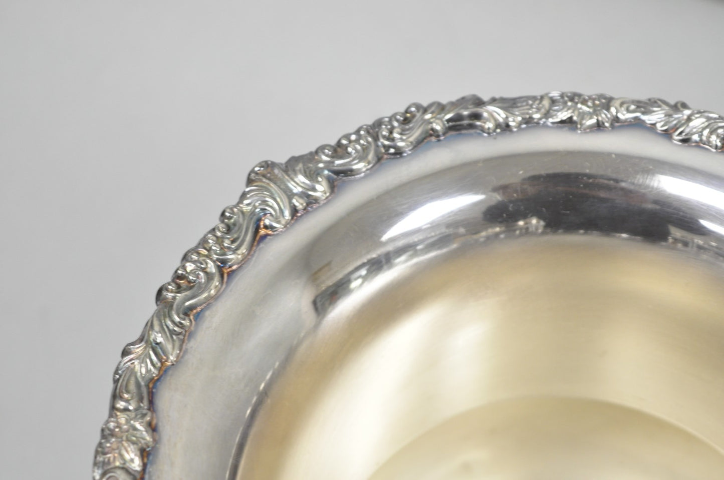 Vintage Sheridan Silver Plated Trophy Cup Urn Champagne Chiller Ice Bucket