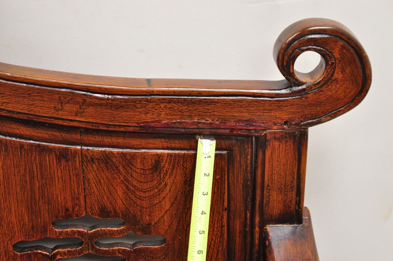 Vintage Chinese Mahogany Carved Wood Pagoda Sofa Hall Wedding Bench