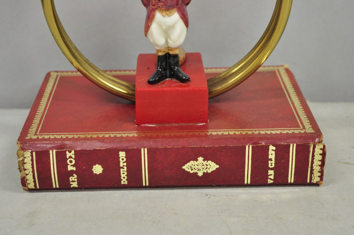 Vintage Equestrian Porcelain Snooty Mr Fox Brass Trumpet on Red Book Table Lamp